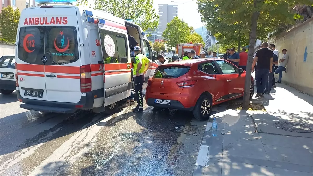 Yunusemre’de Alkollü Sürücü Takla Attı