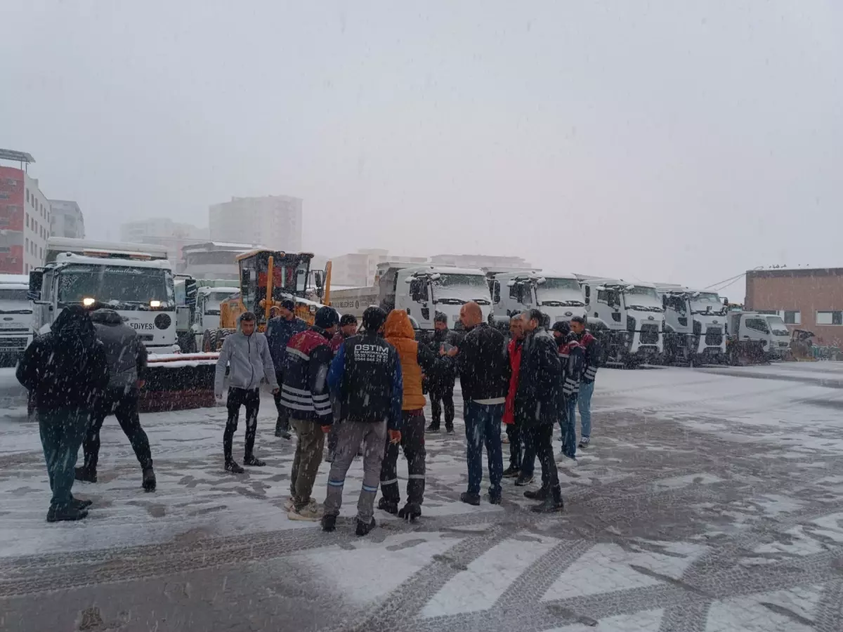 Mardin’de Mevsimin İlk Karı Yağdı