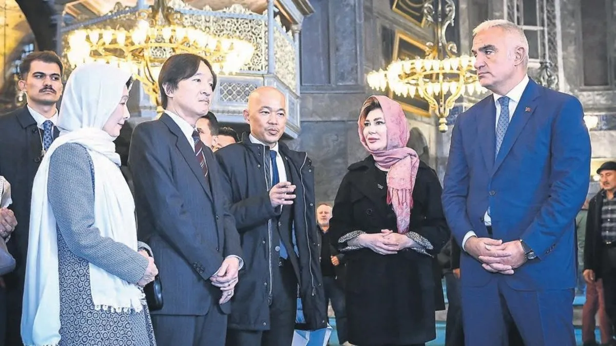 Japon Veliaht Prensi ve Prensesi Ayasofya’yı ziyaret etti